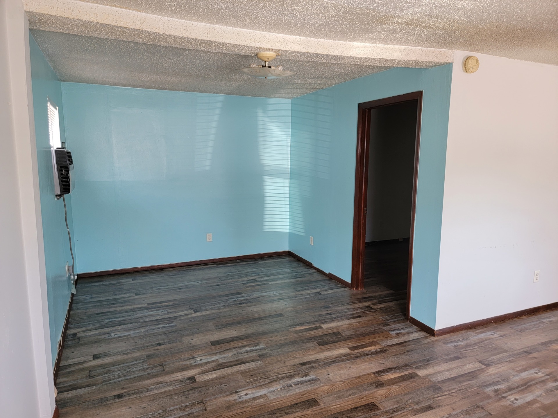 You'll fall in love with this place. An exceptional haven. Call 405-720-0077 for more details. 