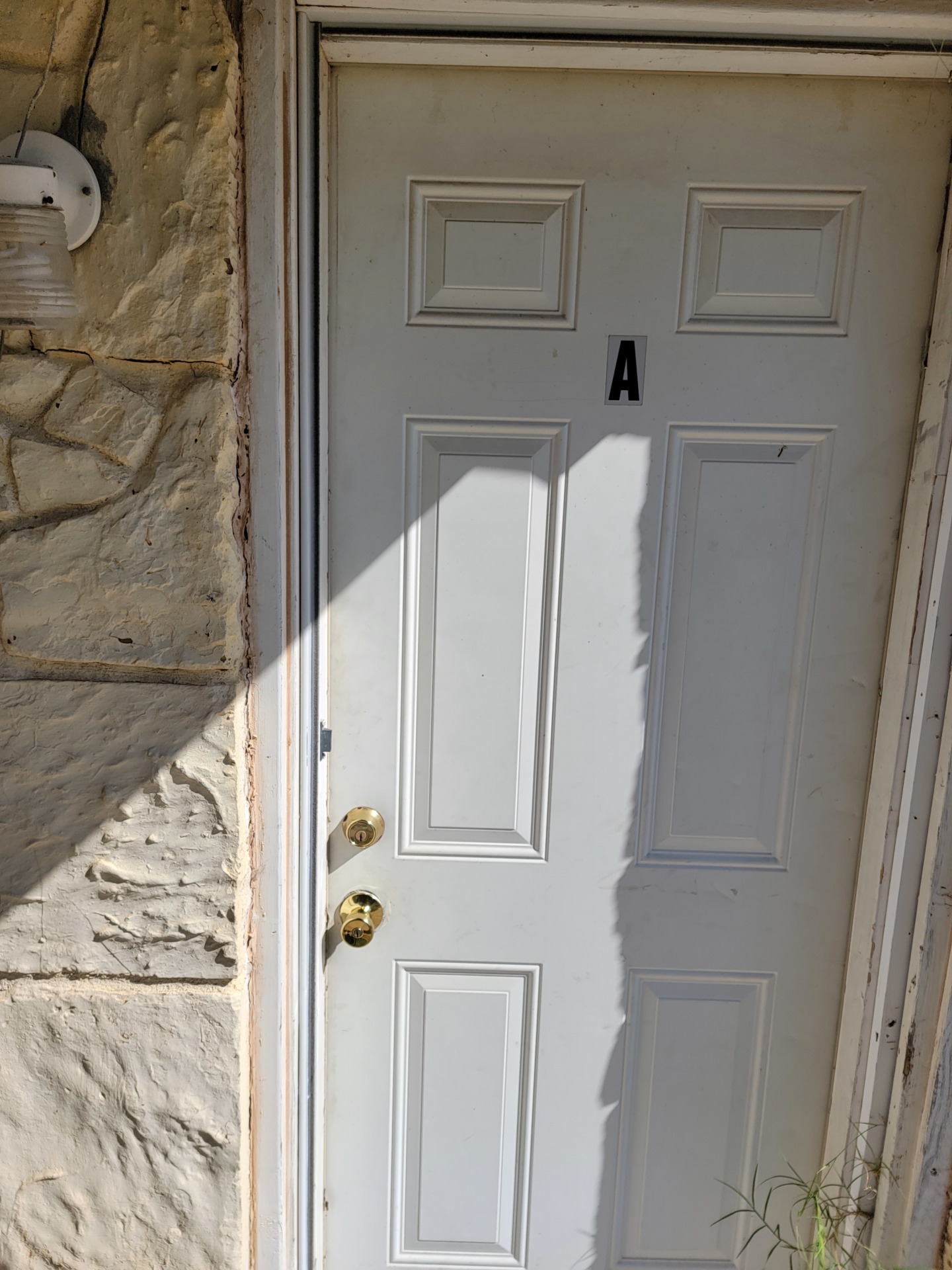 Many conveniences. Super cute. 