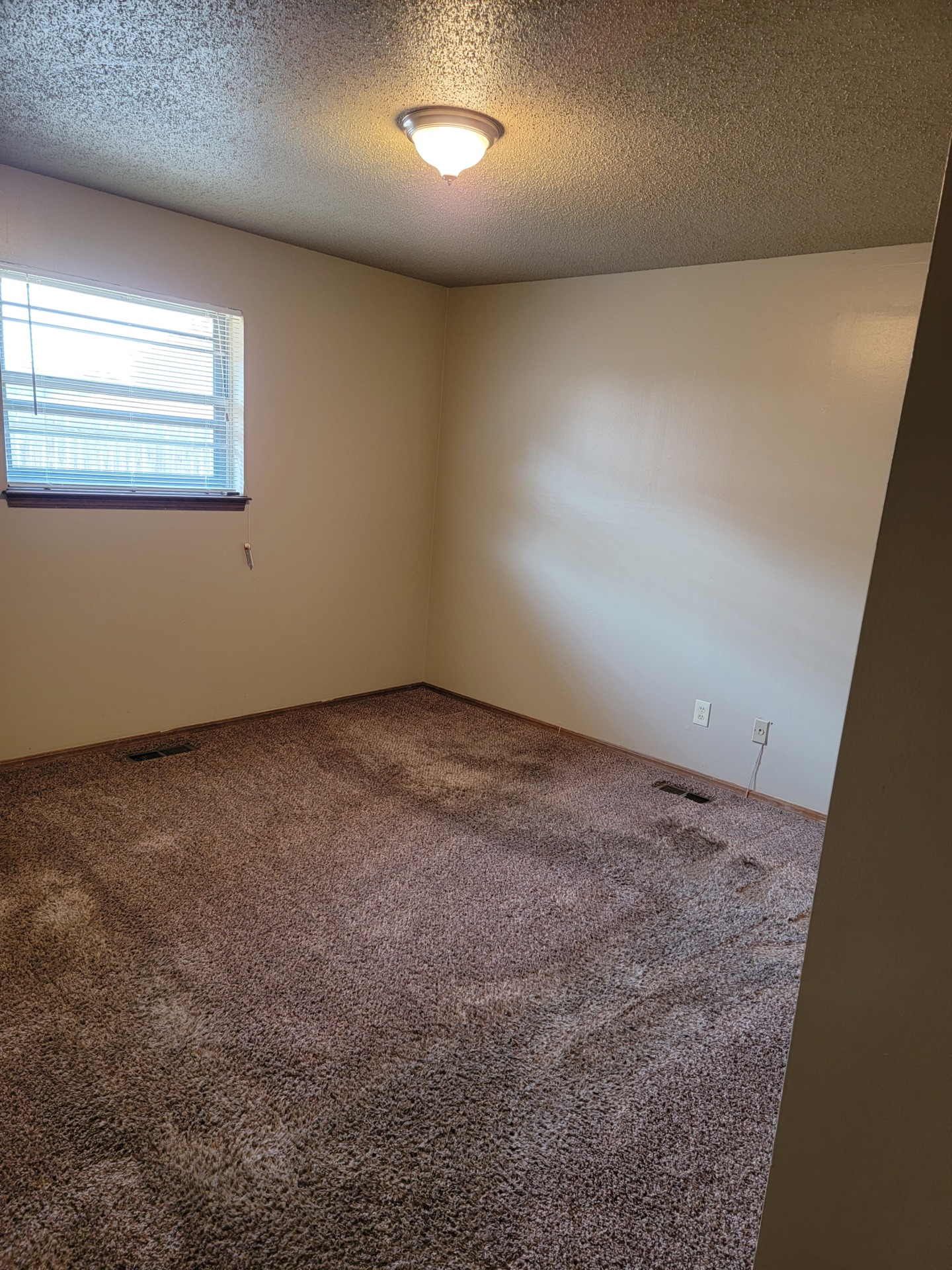 A must see. A darling rental property. Don't miss out on this wonderful opportunity. 