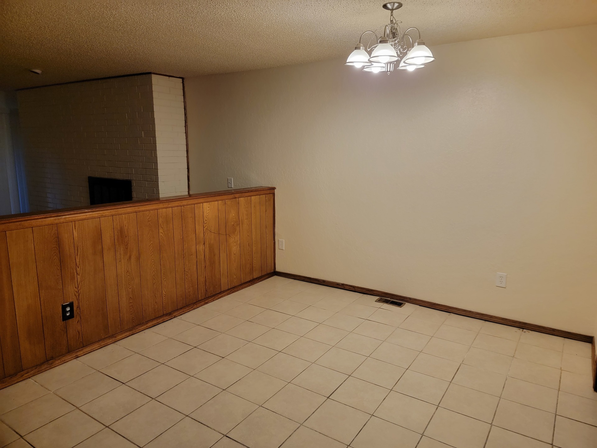 An alluring rental unit. Beauty and much more. 