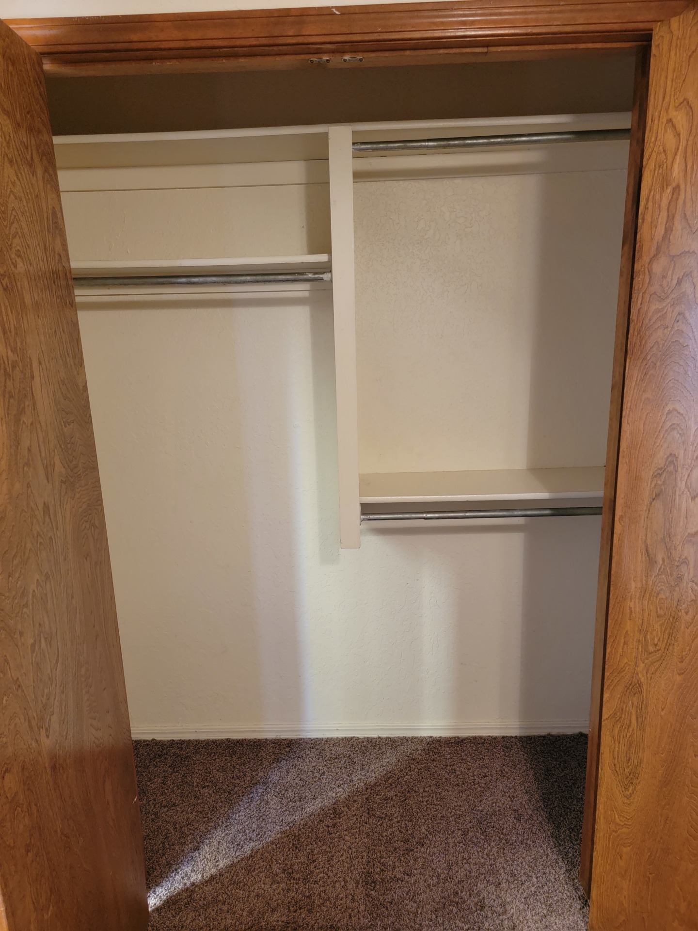 Ready for a move-in. A delightful property. Give us a call at 405-720-0077. 