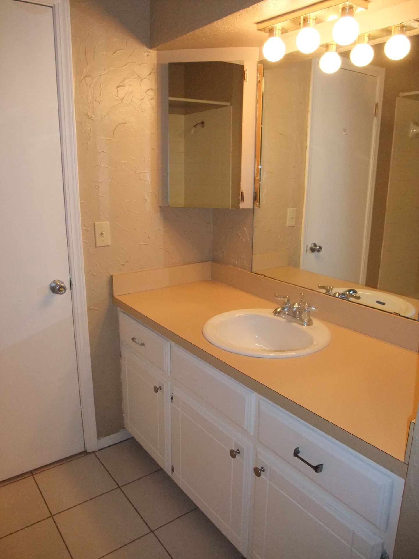 An exceptional layout. Hurry, this property won't be available long. 