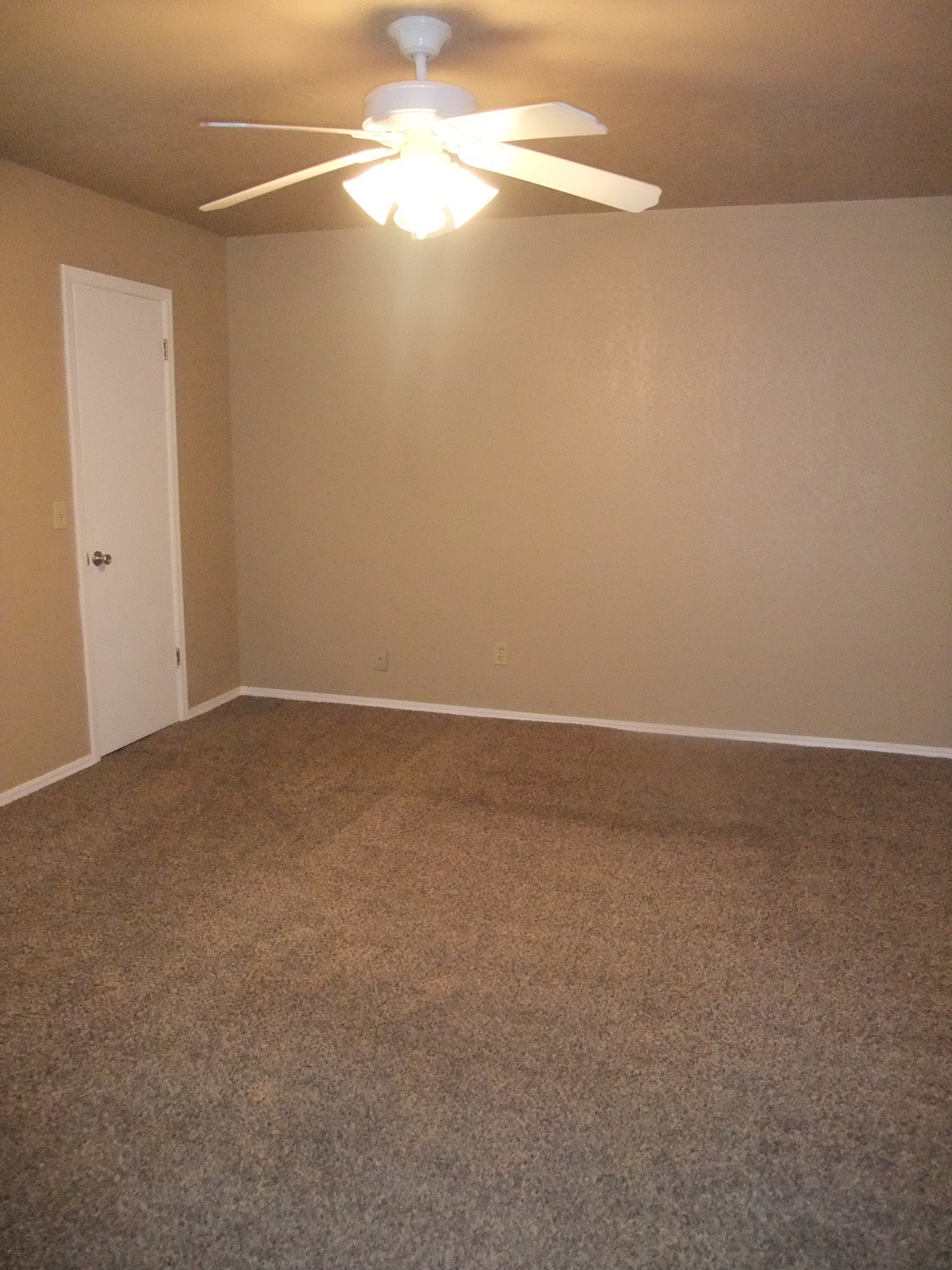 Beauty and much more. A pleasing domicile. You won't want to miss this place. 