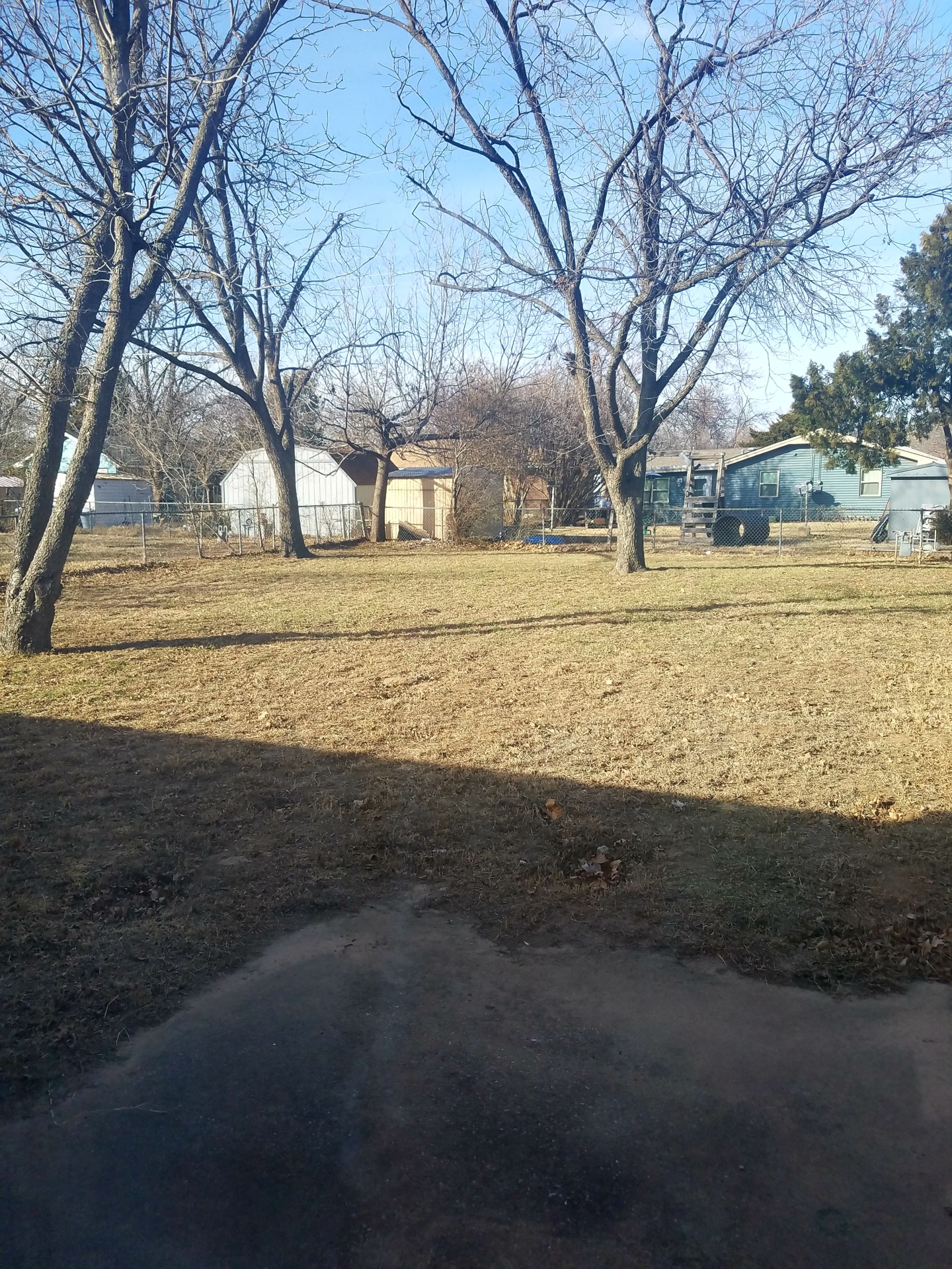 A darling layout. This unit won't be on the market long. 