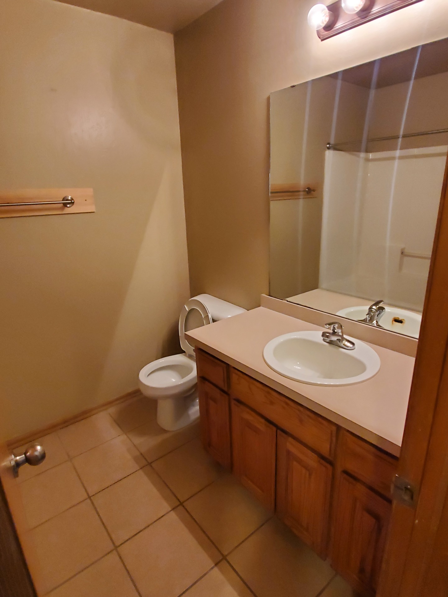 Captivating. A pleasant property. Ask for further information. 