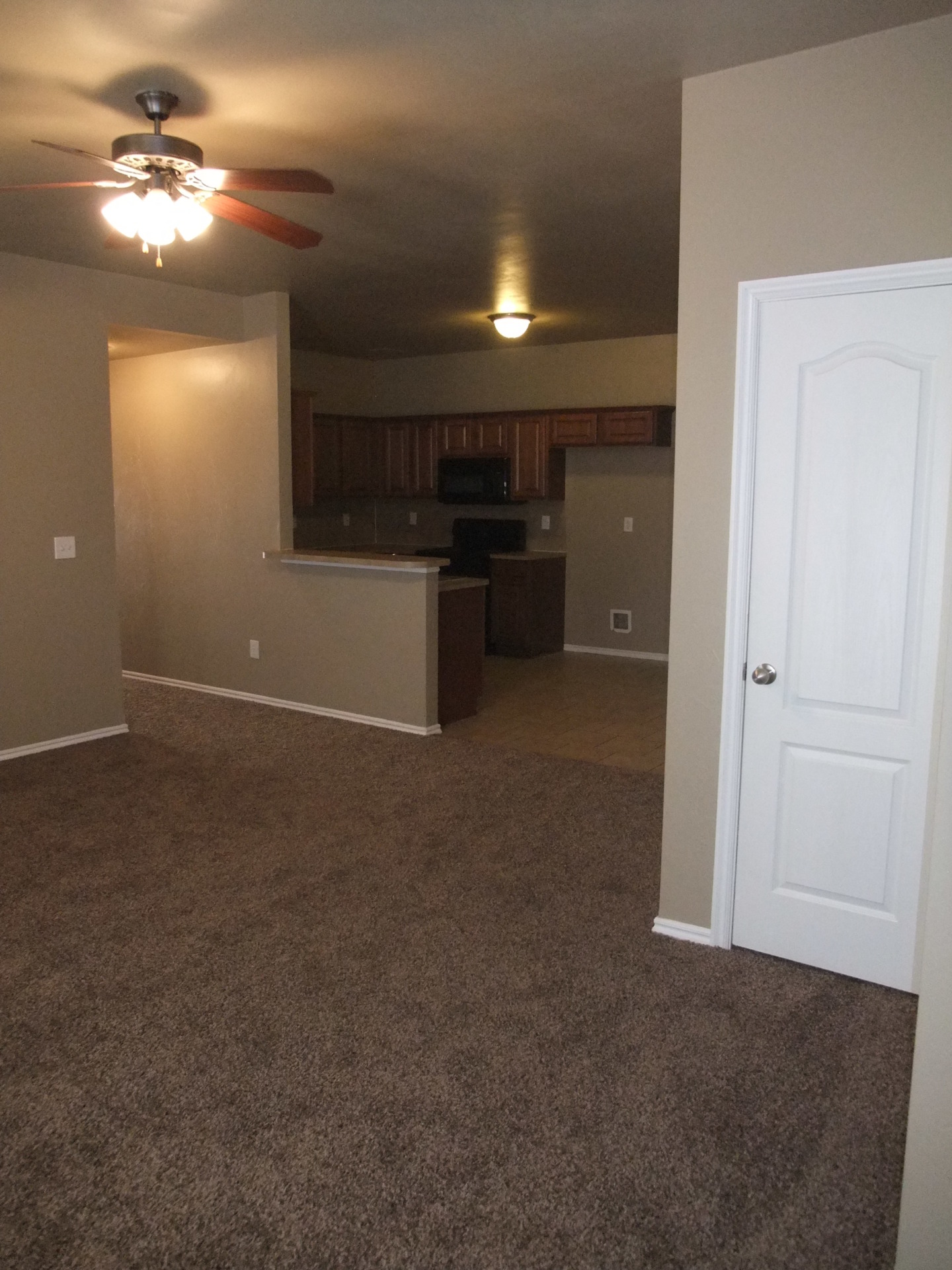 An appealing unit. Awesome living quarters. 