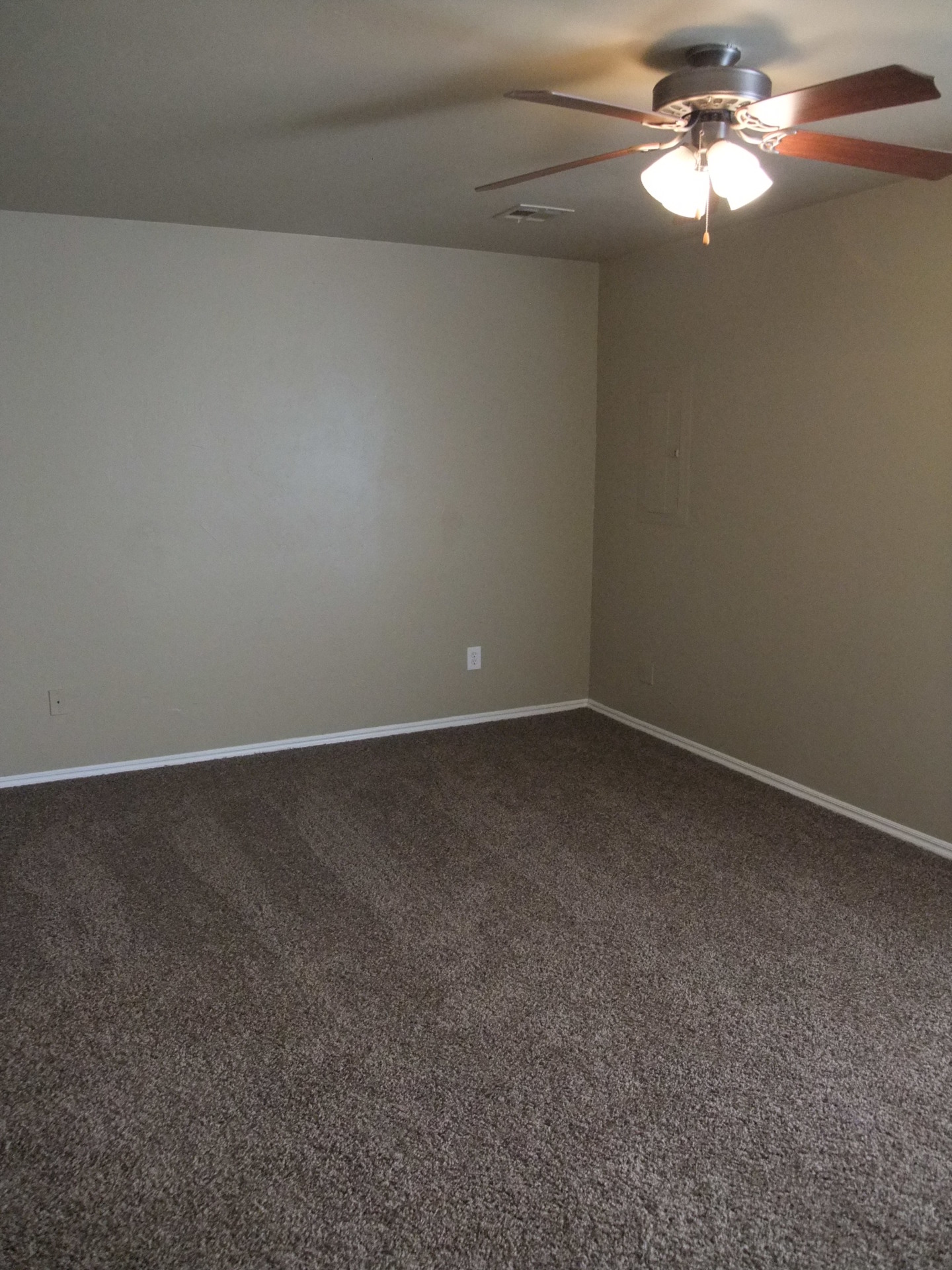 You'll love coming home to this place. Awesome living quarters. 