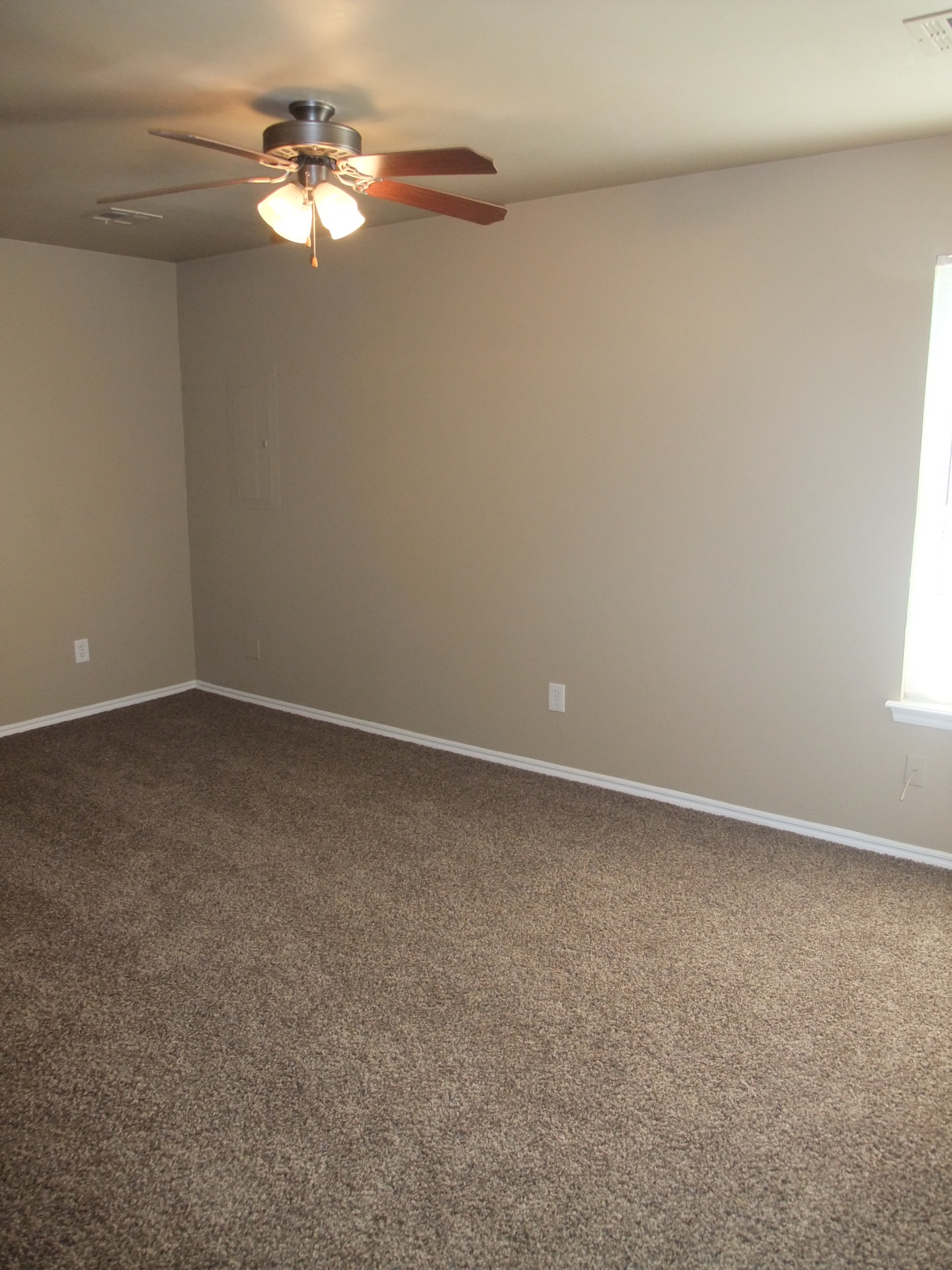 A beautiful domicile. Accepting rental applications. 