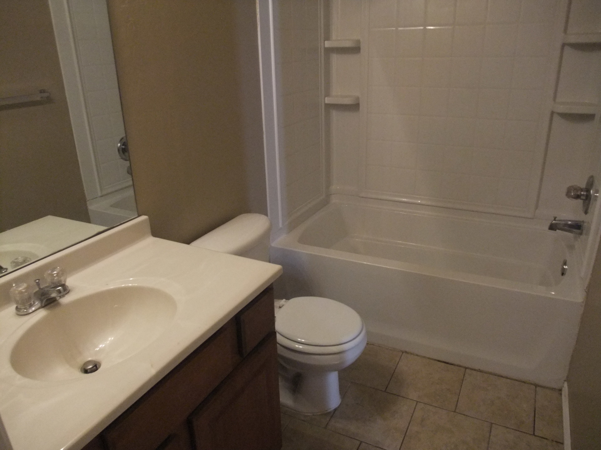 A lovely place to live. A very desirable unit. 