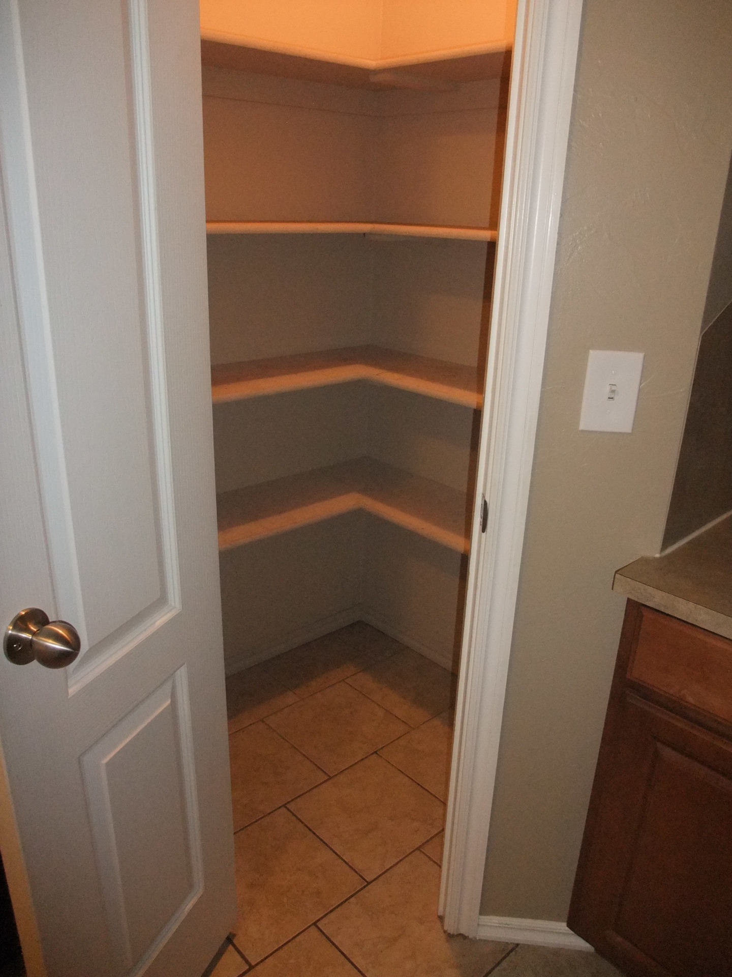 Many conveniences. A very desirable unit. 