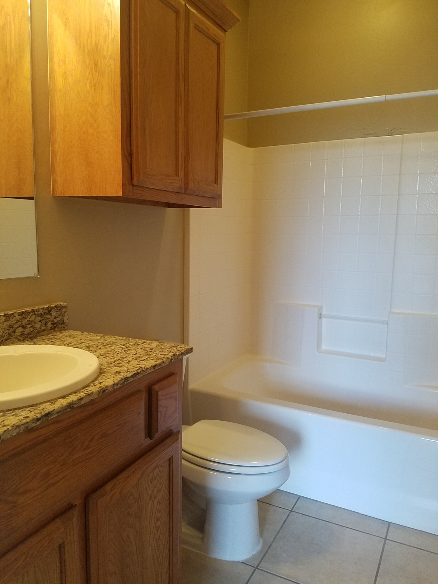 A pleasing nest. Ready for a move-in. 