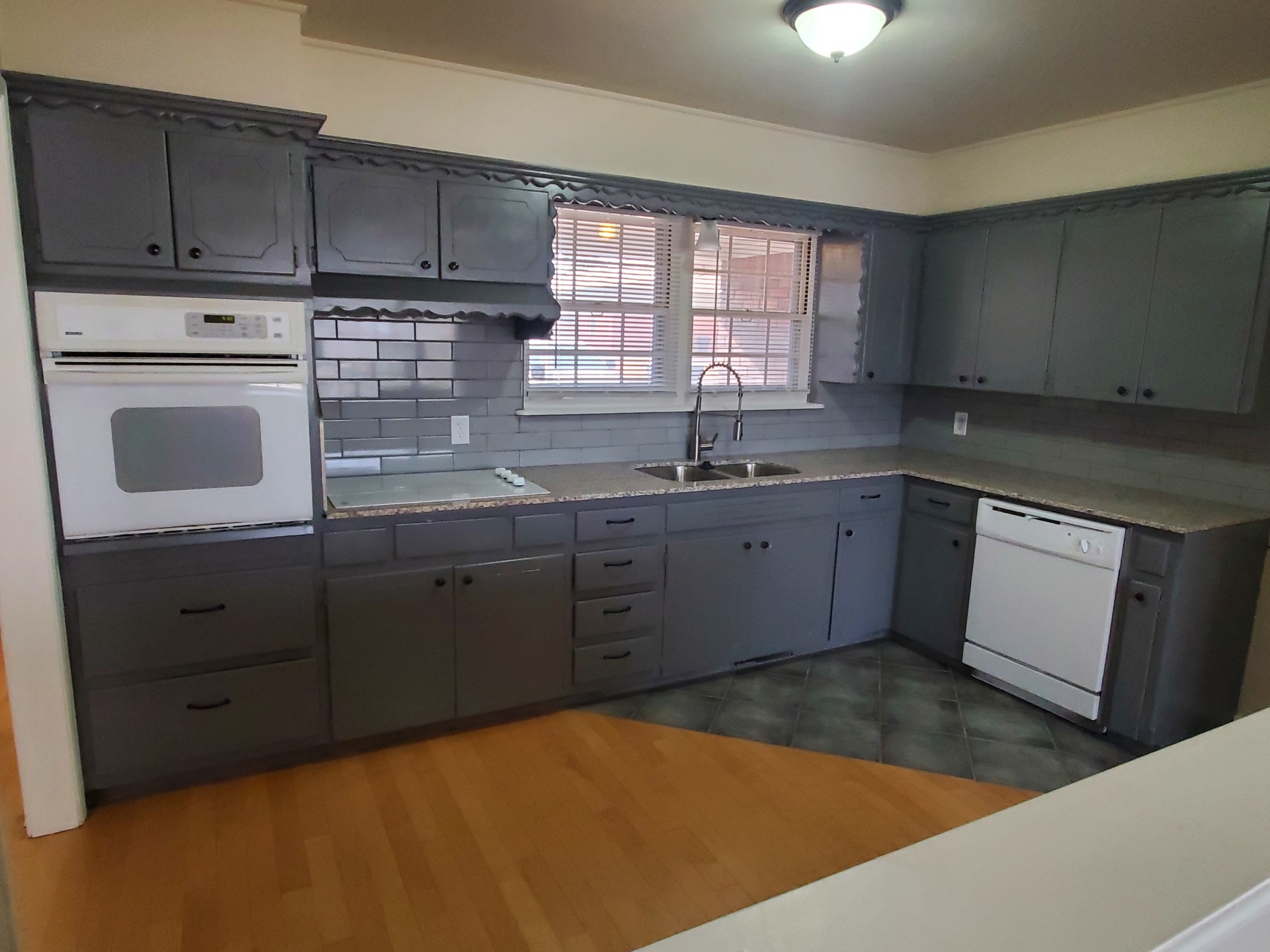 A beautiful domicile. Ask for further information. 