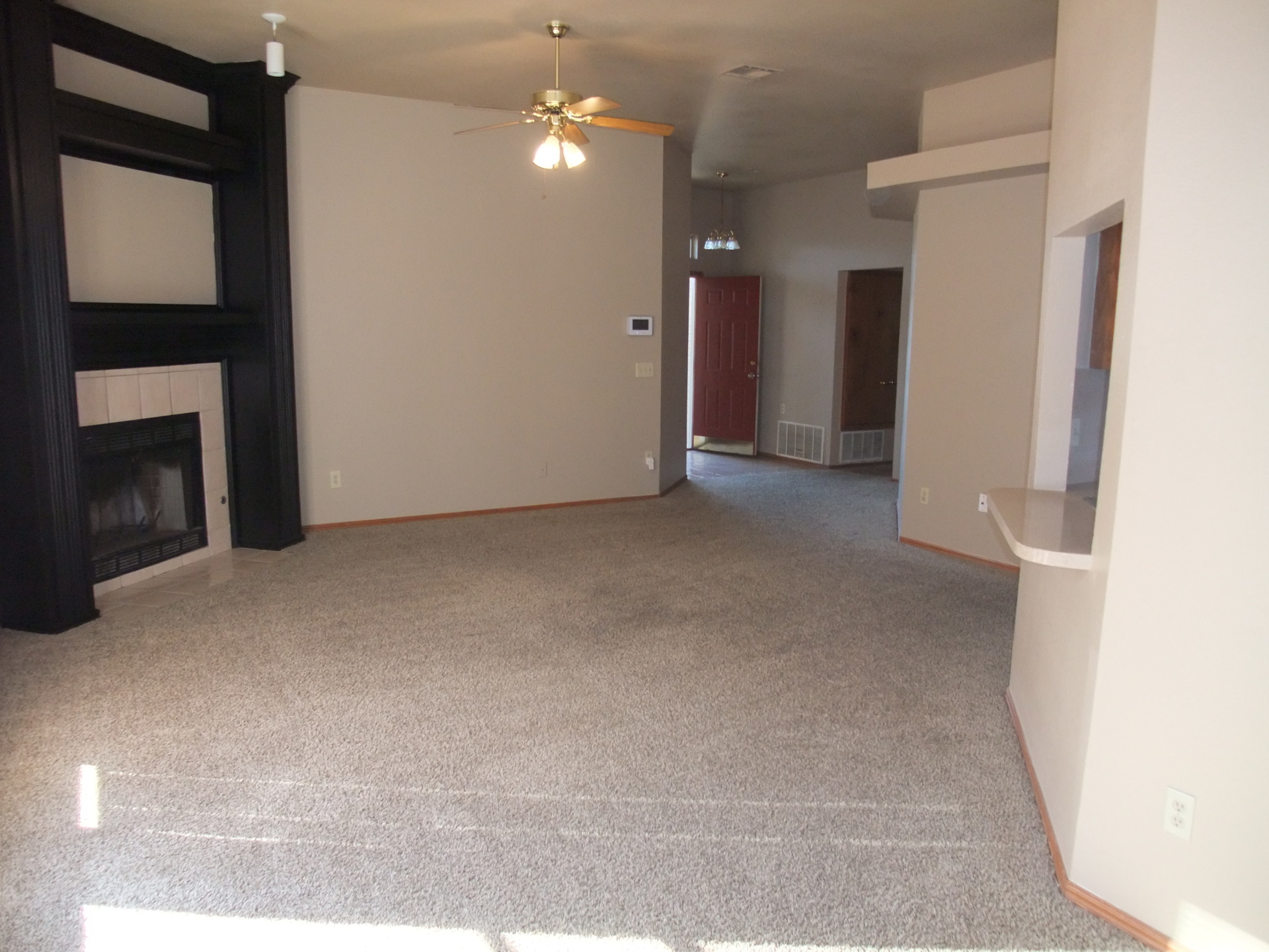 A capitvating nest. You'll love coming home to this place. 