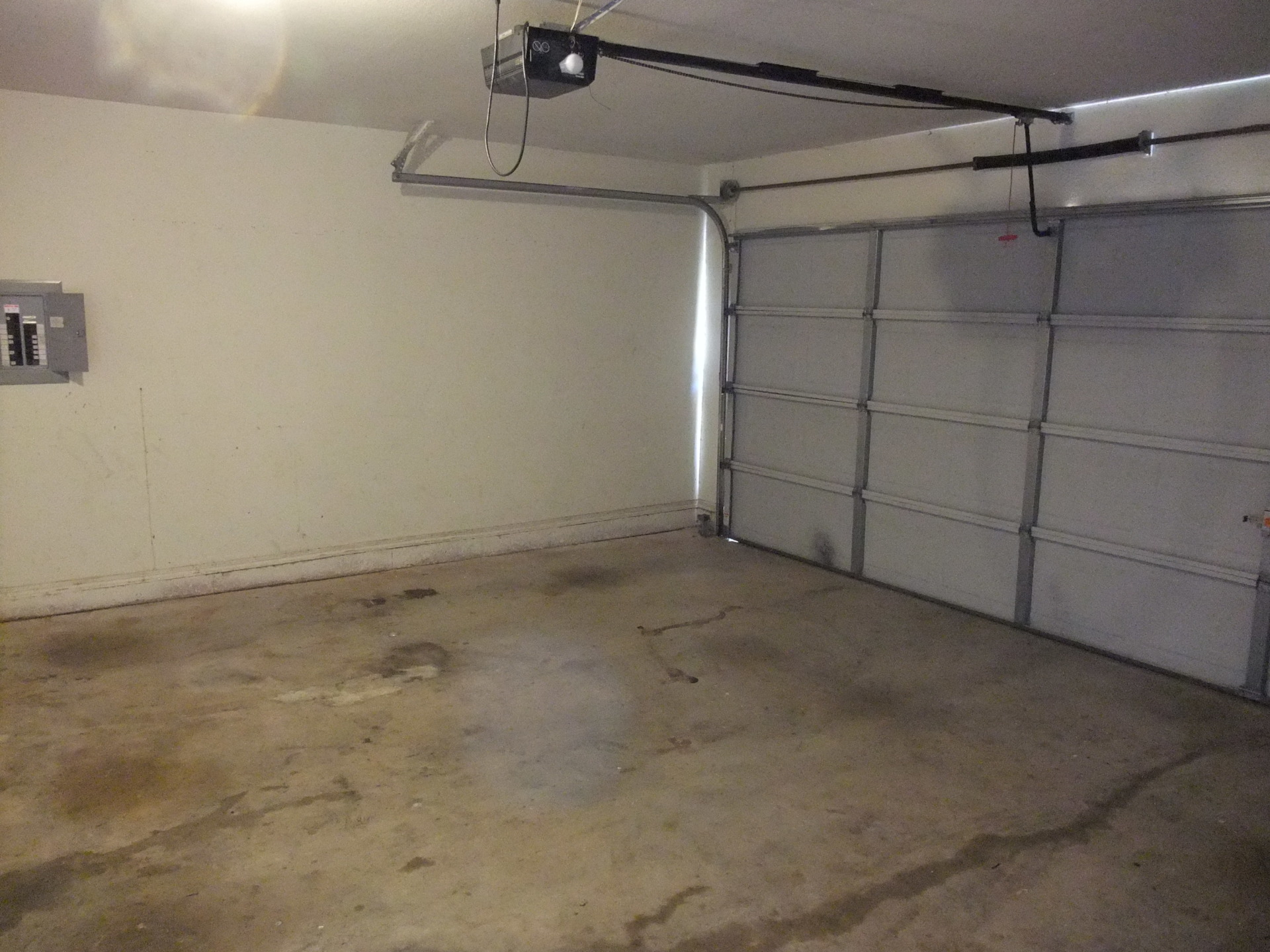 A delightful design. All the features you are looking for. 