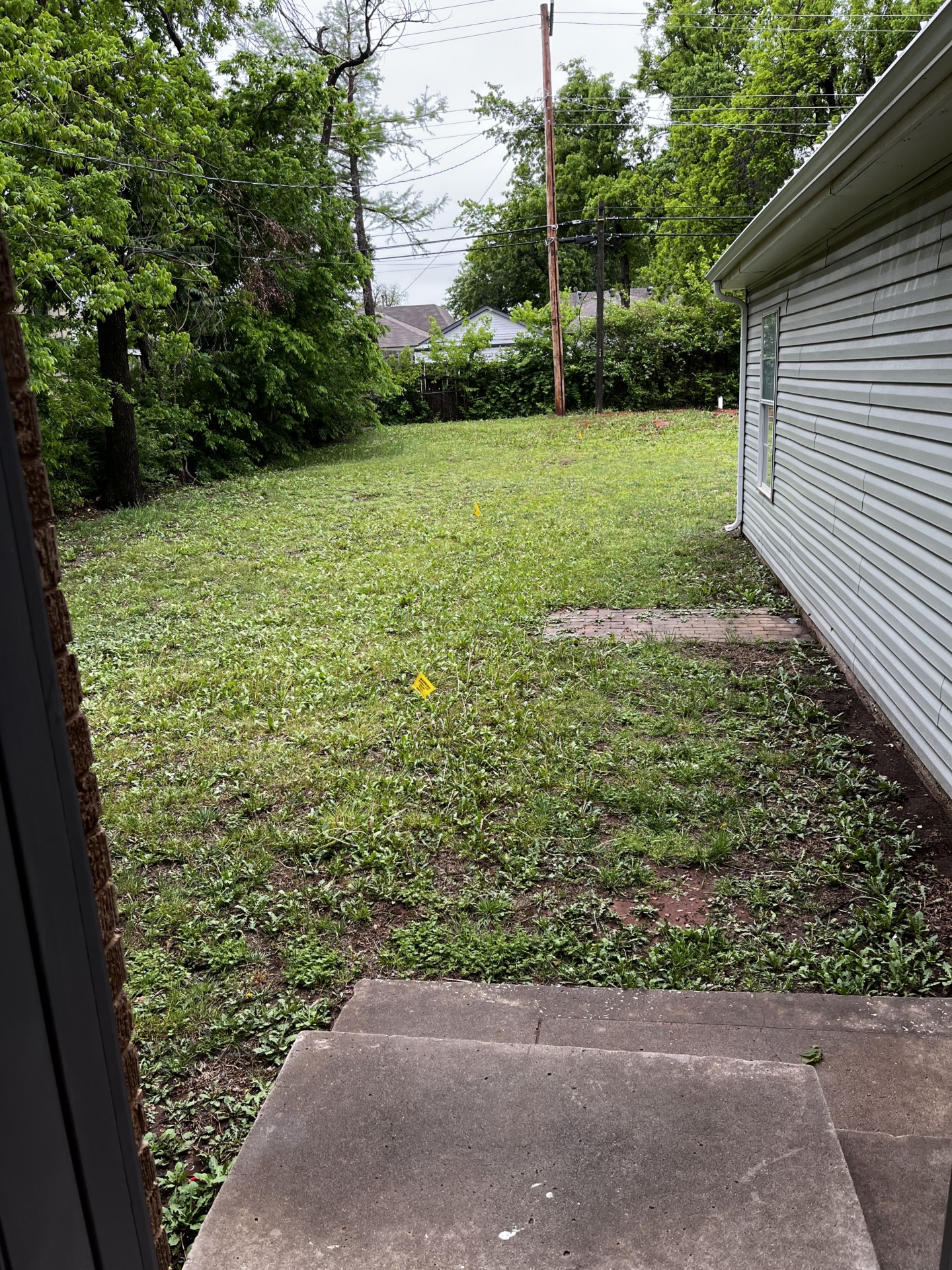 A place to call home. A delightful rental unit. Give us a call at 405-720-0077. 