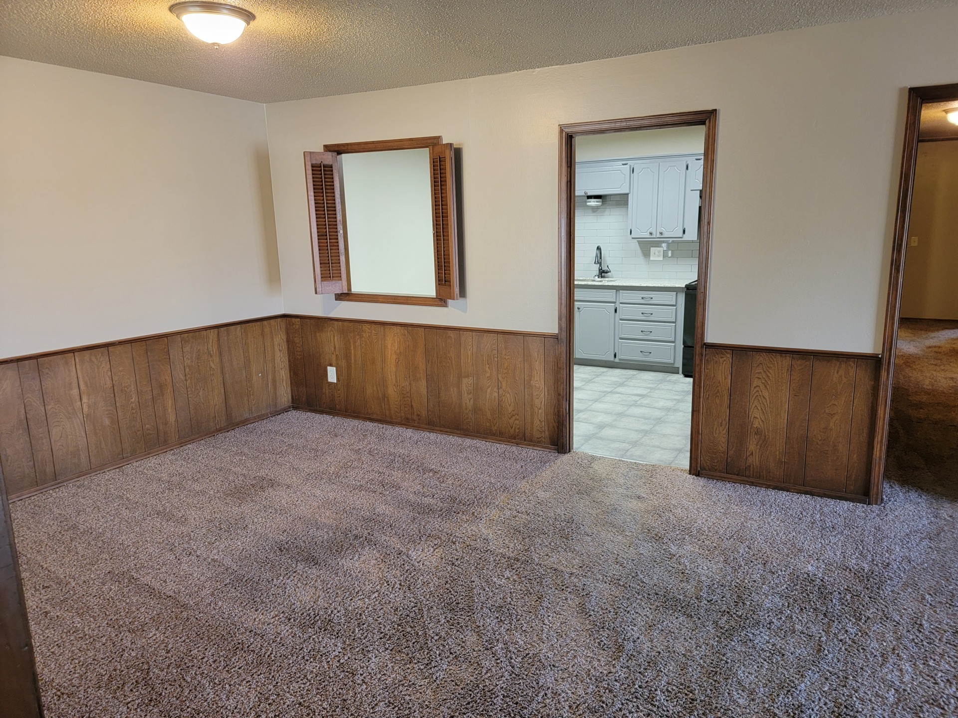 Beauty and much more. A first-rate layout. Contact Pointe Property Management. 