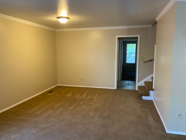 A delightful nest. Hurry, this property won't be available long. 