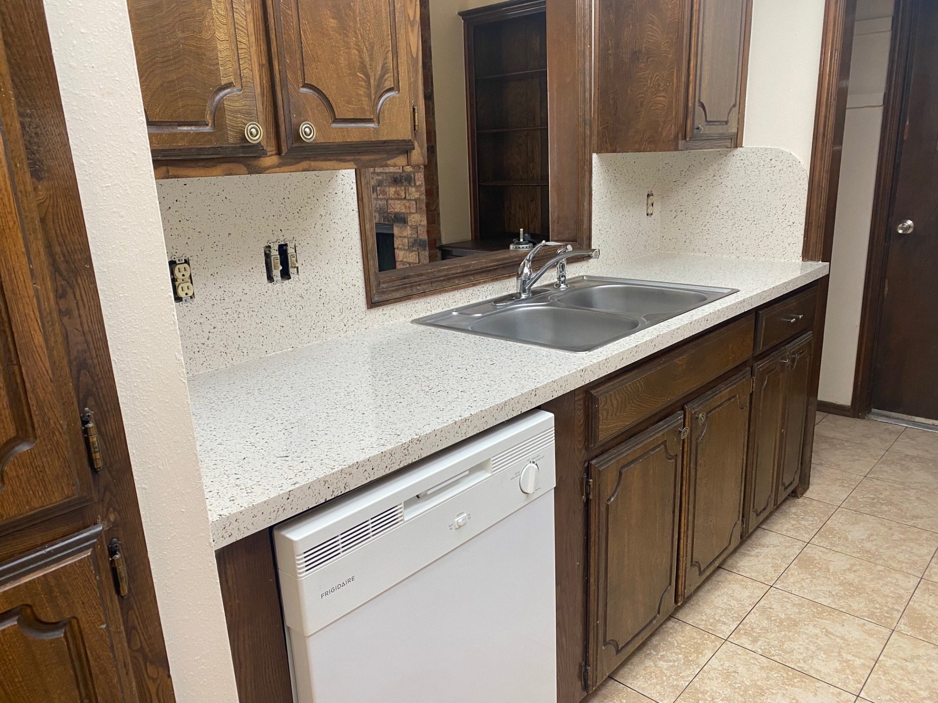 A darling place to live. Reasonably priced. 