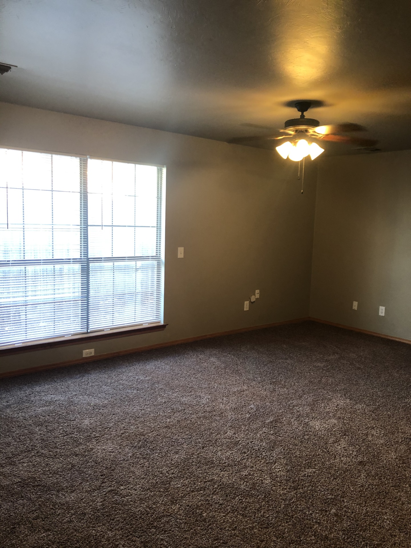 An enticing locale. A rare find. 