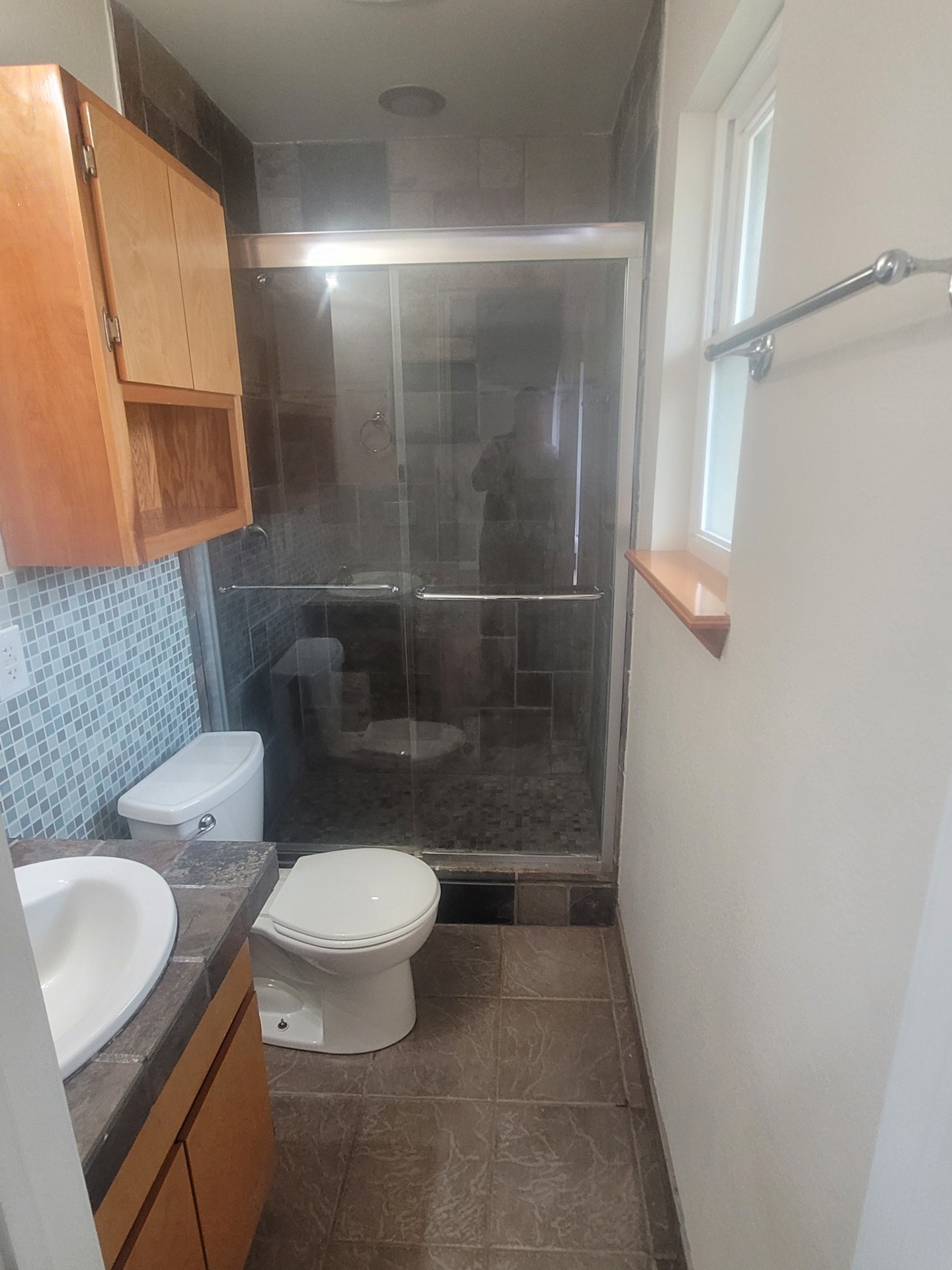 Captivating. An exceptional unit. Call to schedule a viewing. 