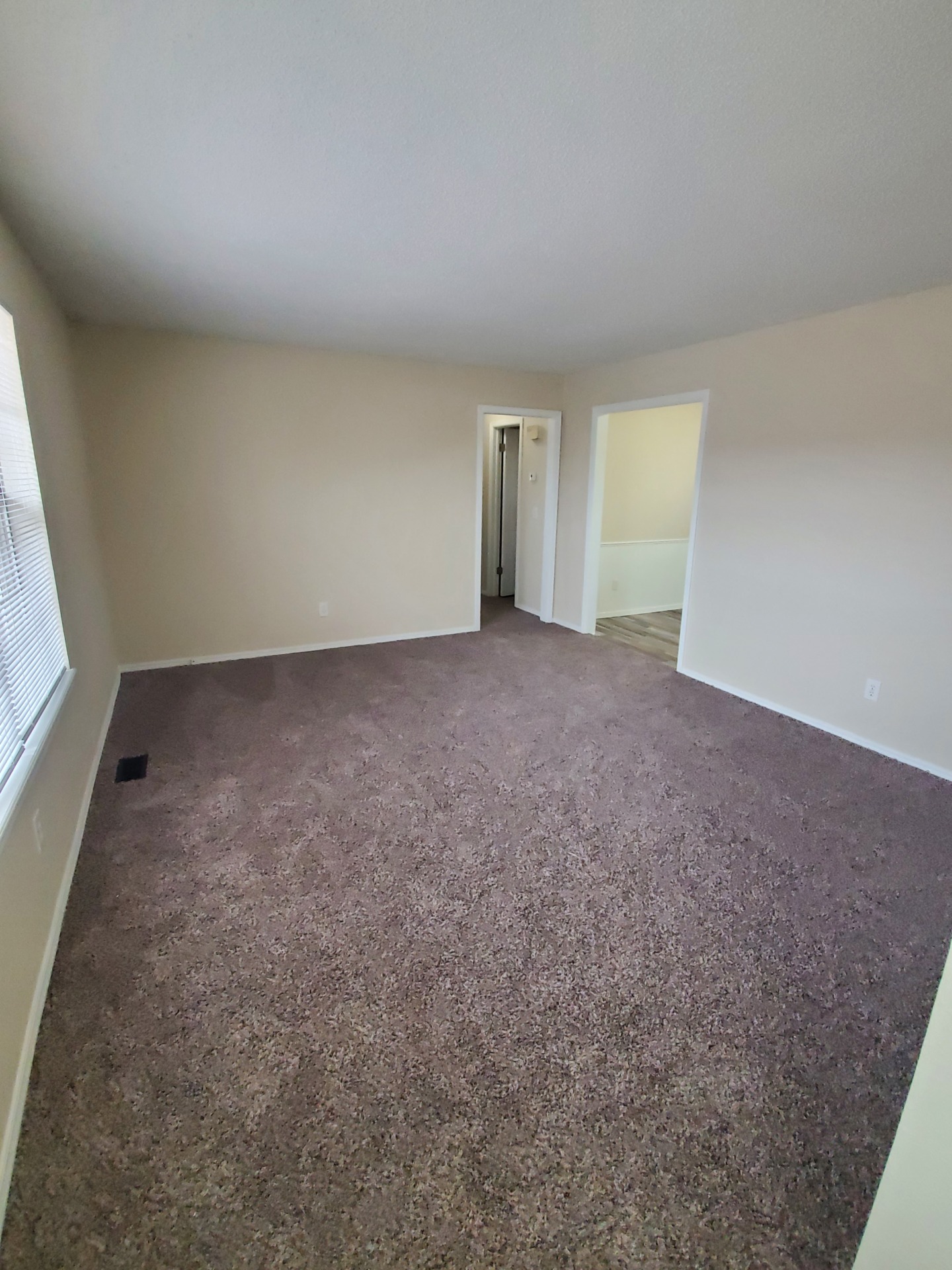 A gorgeous place to live. You will love it. 