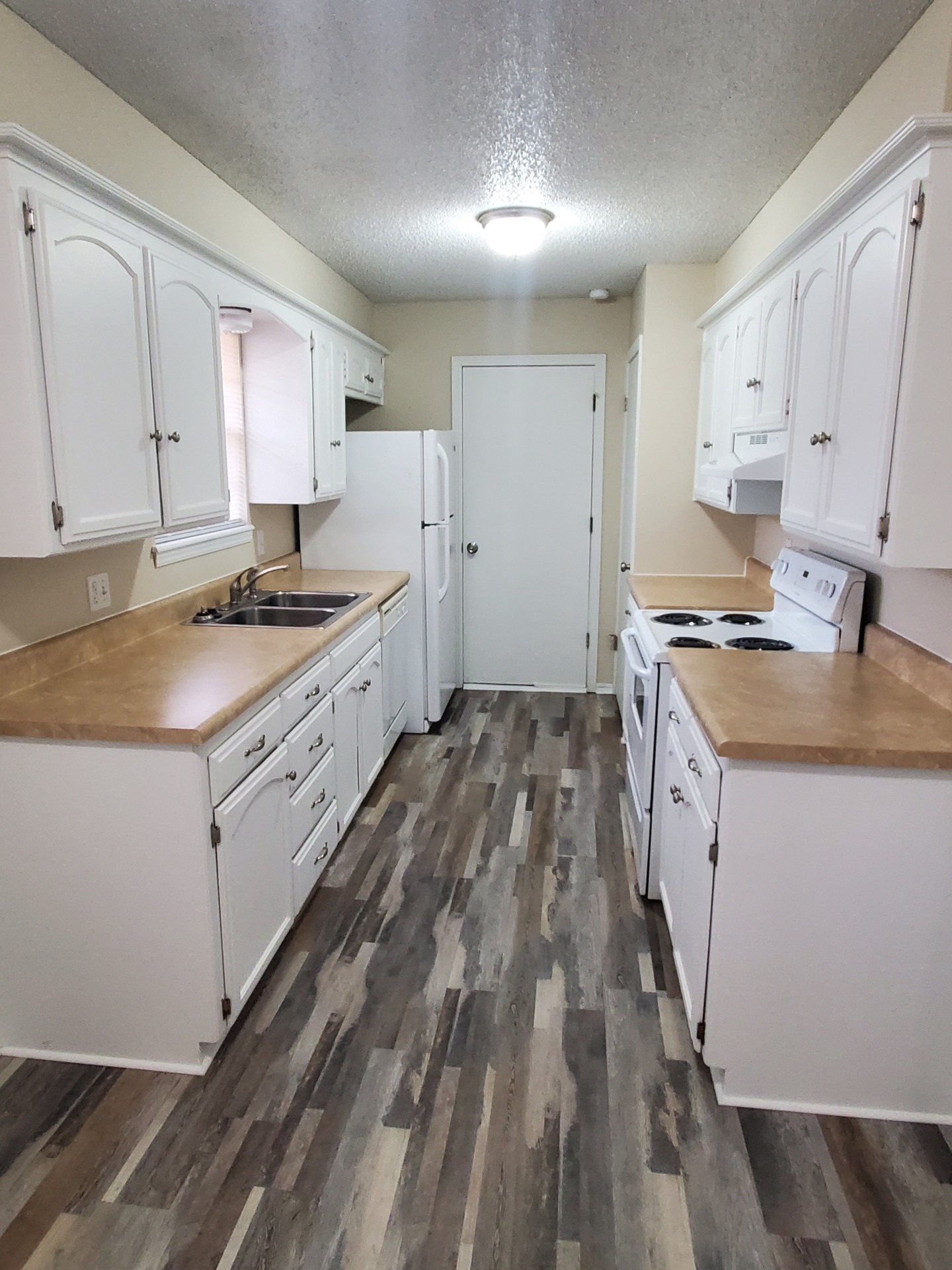 A must see. Super cute. 