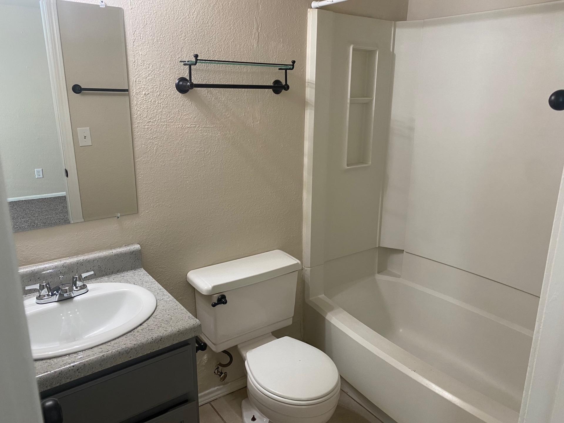 A good-looking haven. Inquire for more information. 