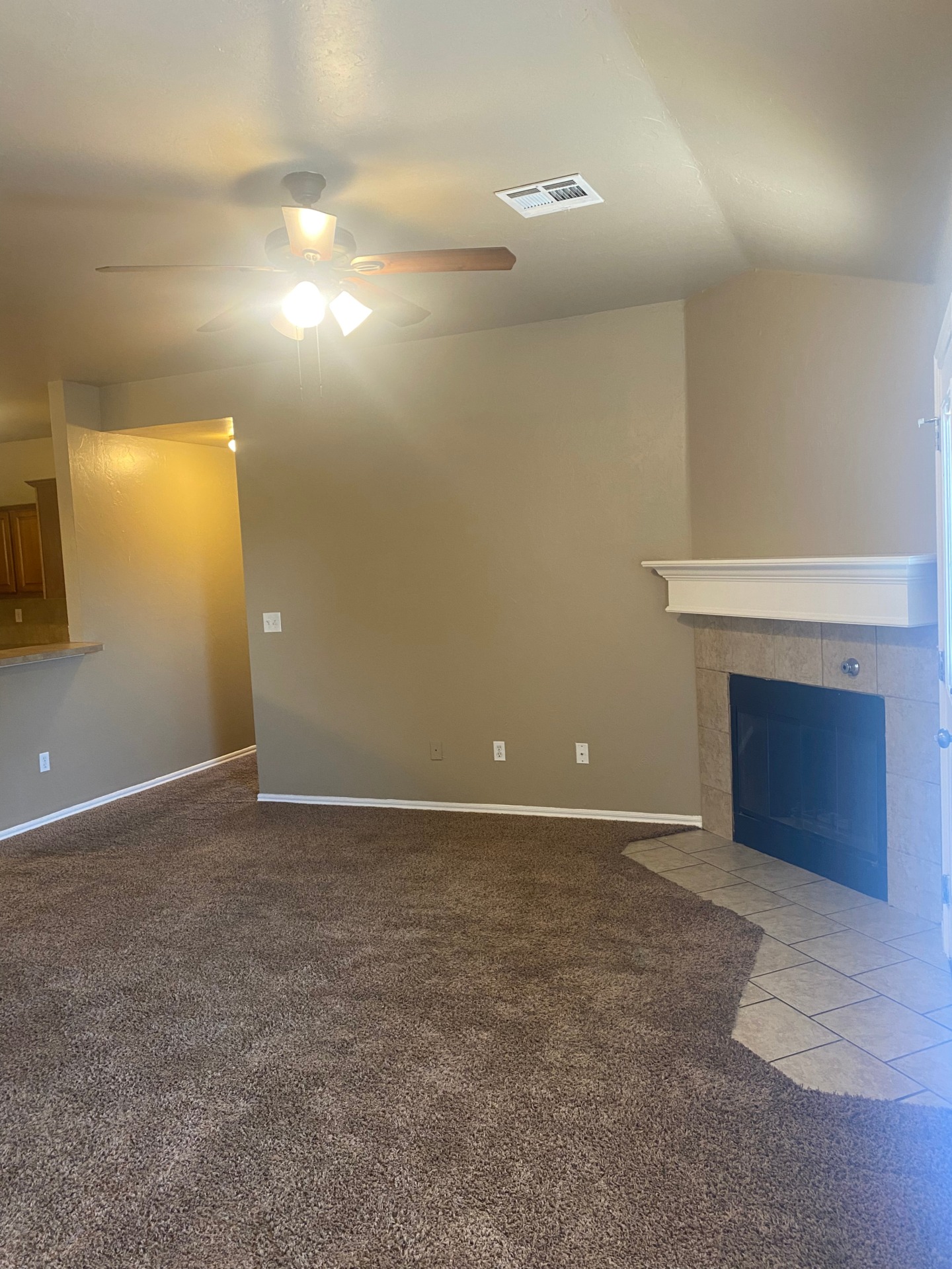 A fine nest. Call 405-720-0077 for more details. 