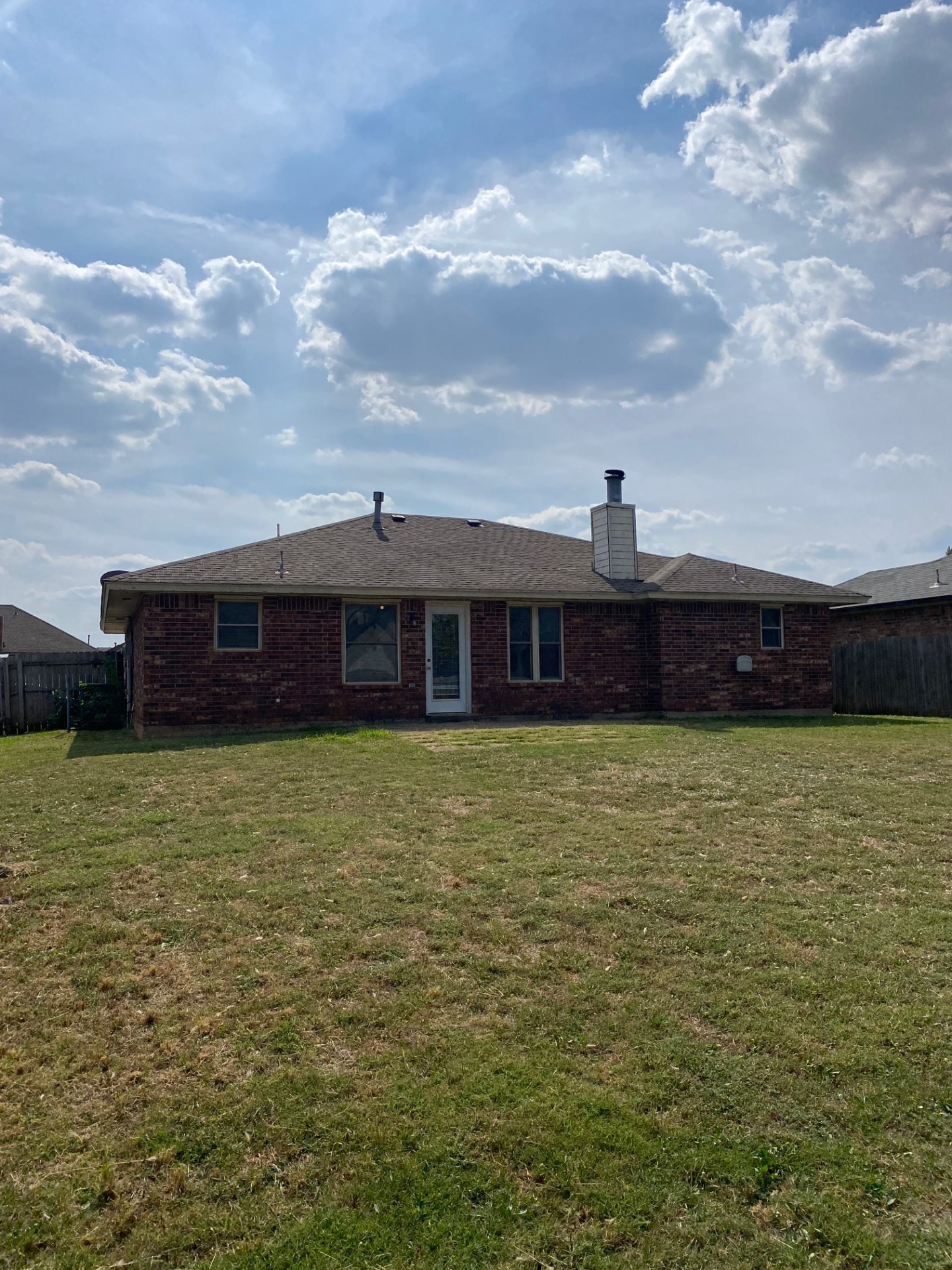 An enchanting address. You will love it. 