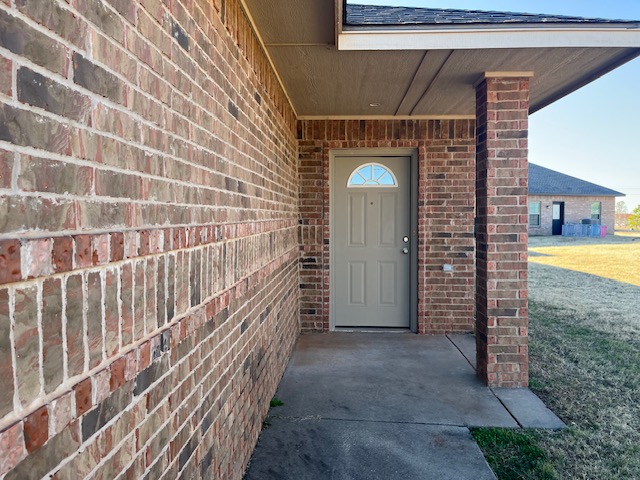 Your new home. A splendid home. Visit us at RentInOKC.com. 