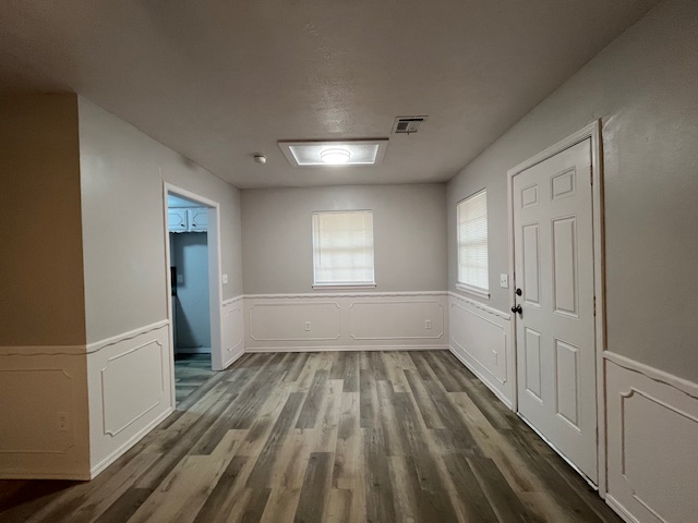 A capitvating nest. You'll love coming home to this place. 