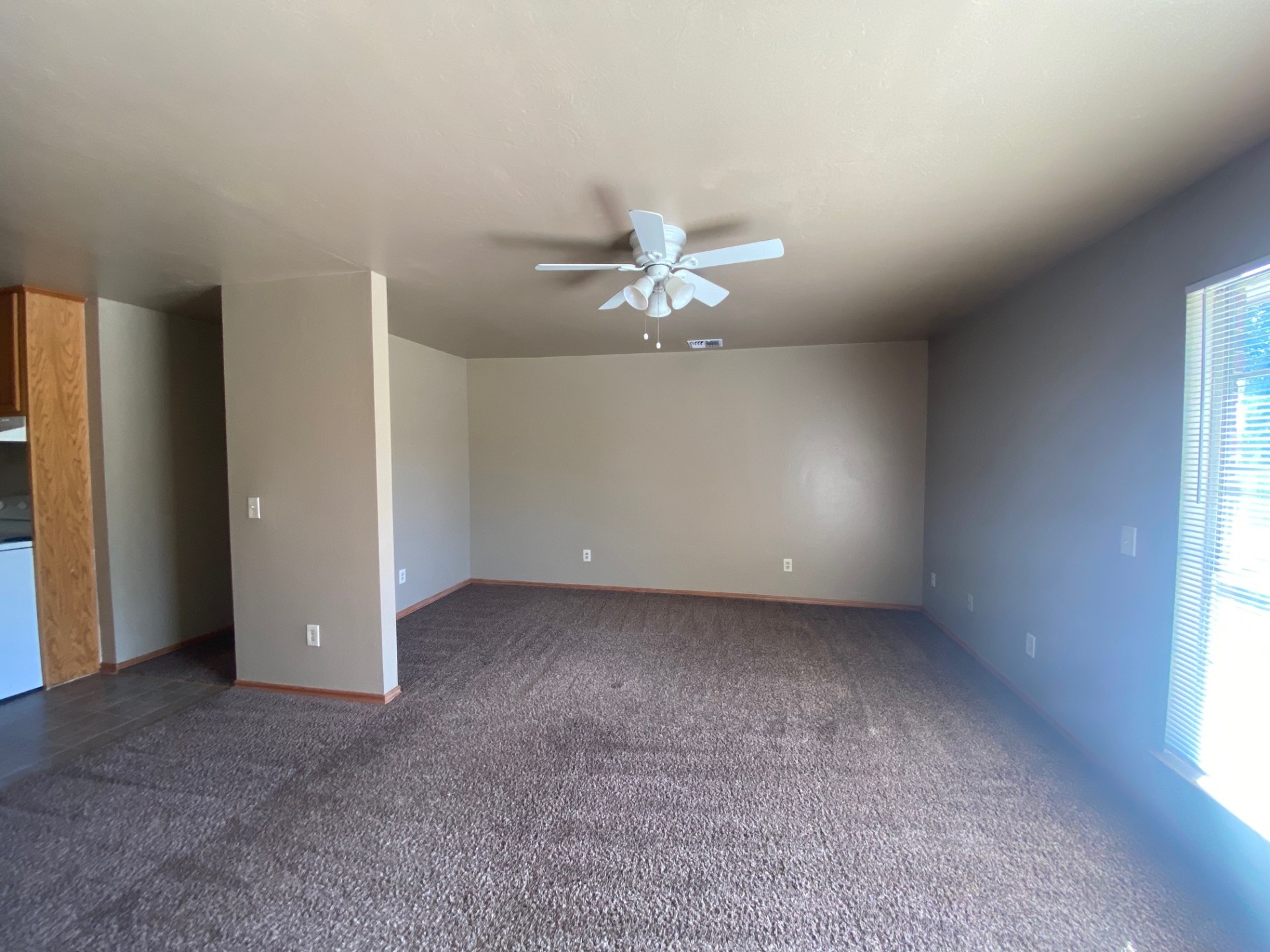 An outstanding design. Telephone us to ask about this rental unit. 