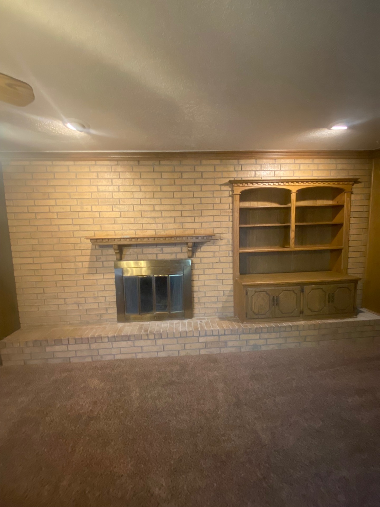 More than you could ask for. An alluring place to live. Come by to view it. 