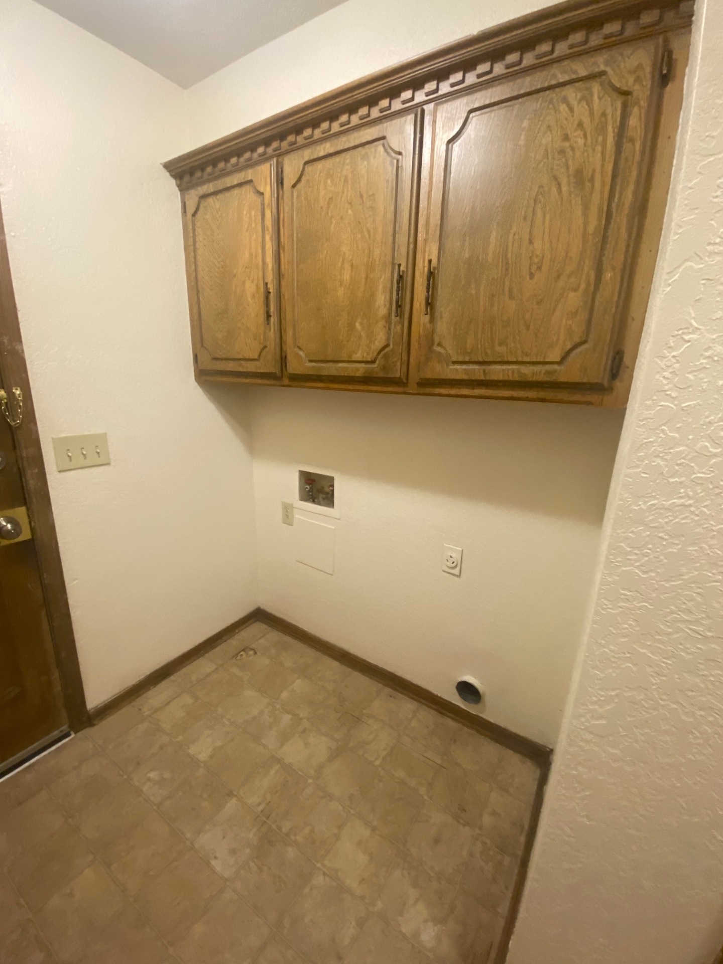 A capitvating design. Call our office today to learn more. 