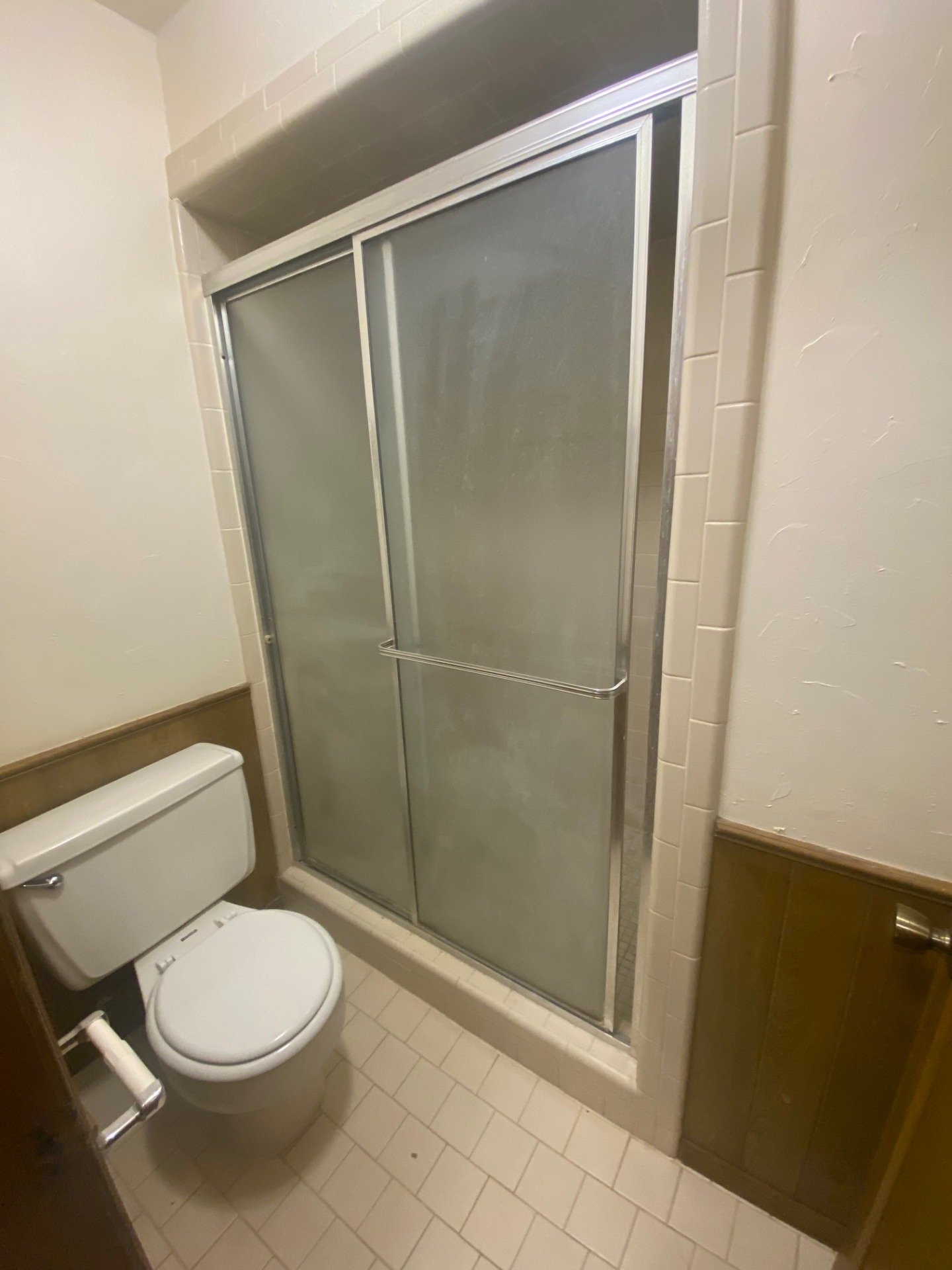 A wonderful locale. All the features you are looking for. 