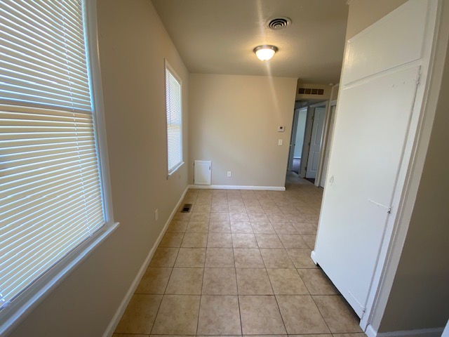 Ready for a move-in. A good-looking unit. Check this place out. 