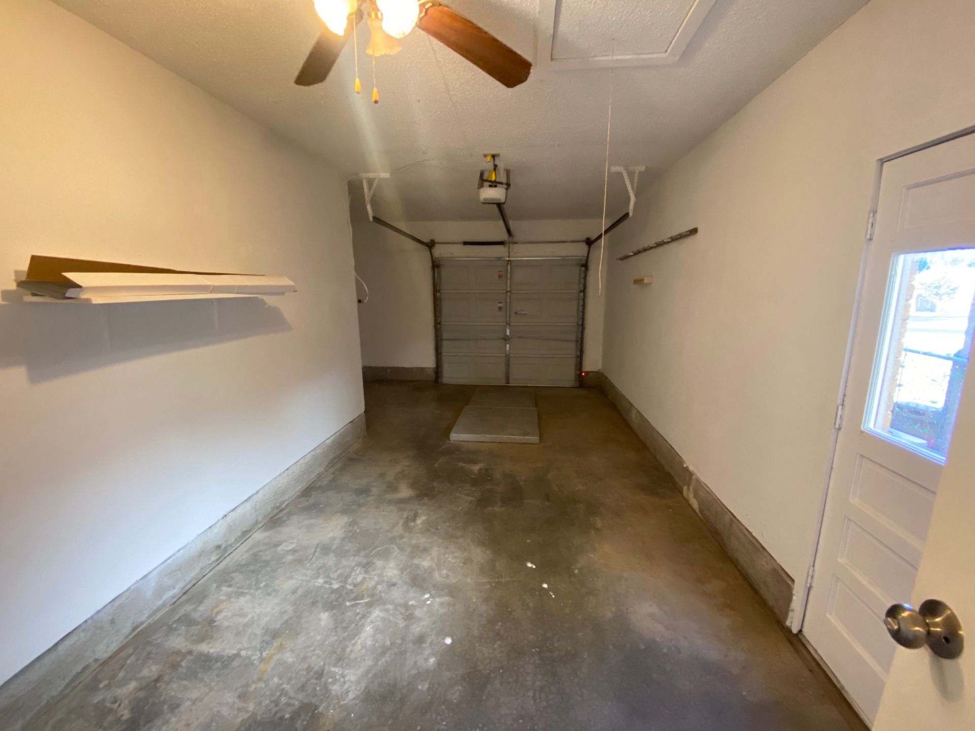 A charming domicile. You'll love coming home to this place. 