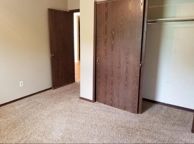 A darling place to live. Reasonably priced. 