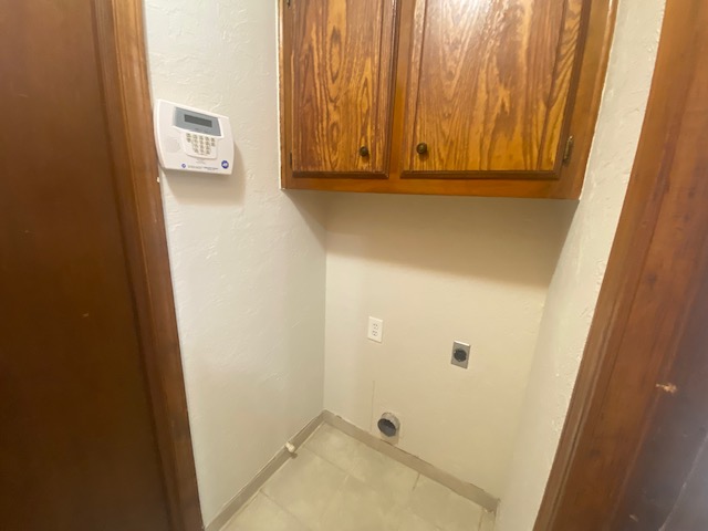 A place to call home. An inviting dwelling. Call 405-720-0077 for more details. 