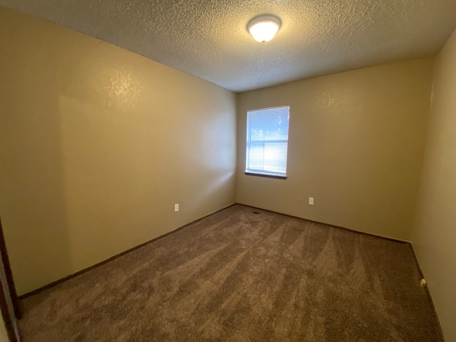 All the features you are looking for. A wonderful domicile. Apply to rent this place today. 