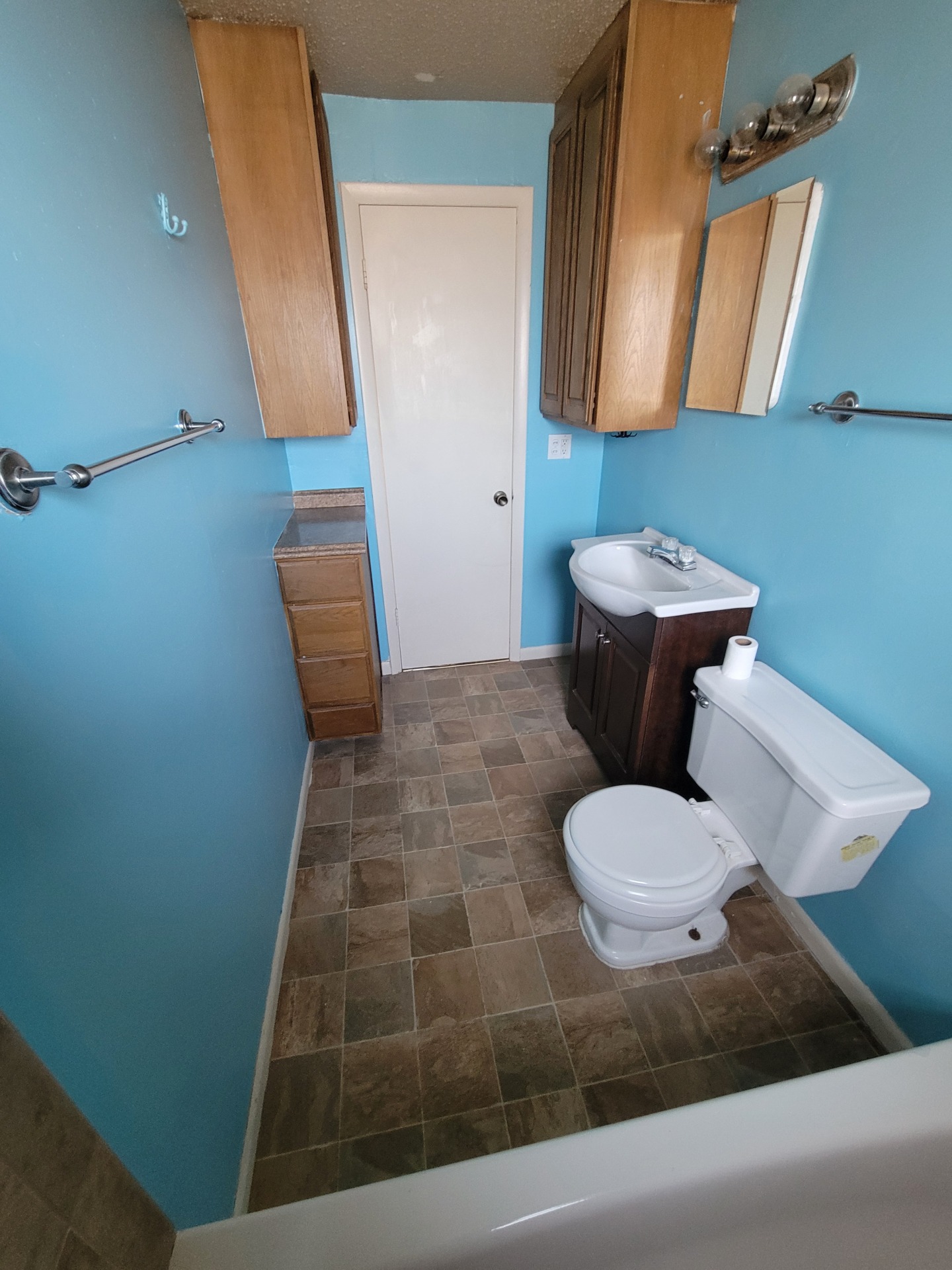 A rare find. A capitvating domicile. See this place today. 