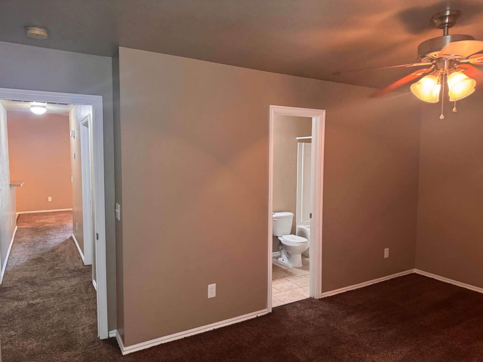 A beauty. Ready for a move-in. 