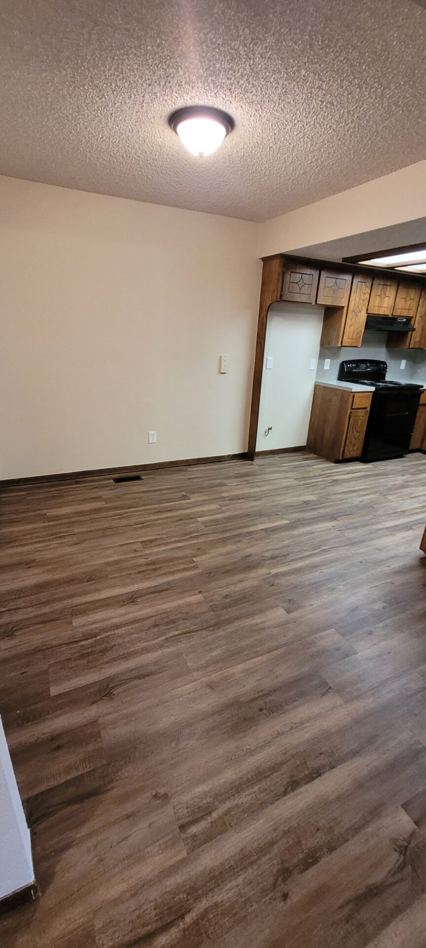 A pleasant layout. You will love it. 