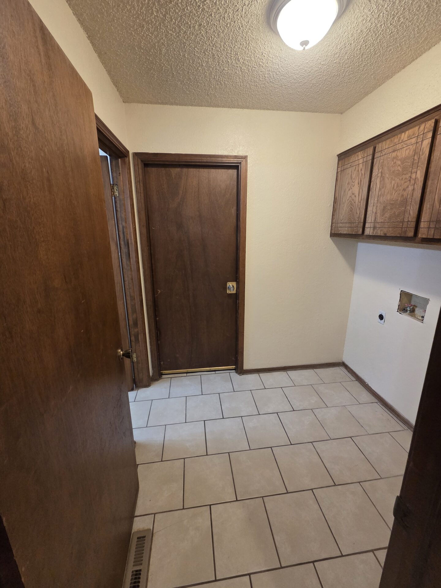 Super cute. A pleasing address. Submit your rental application today.